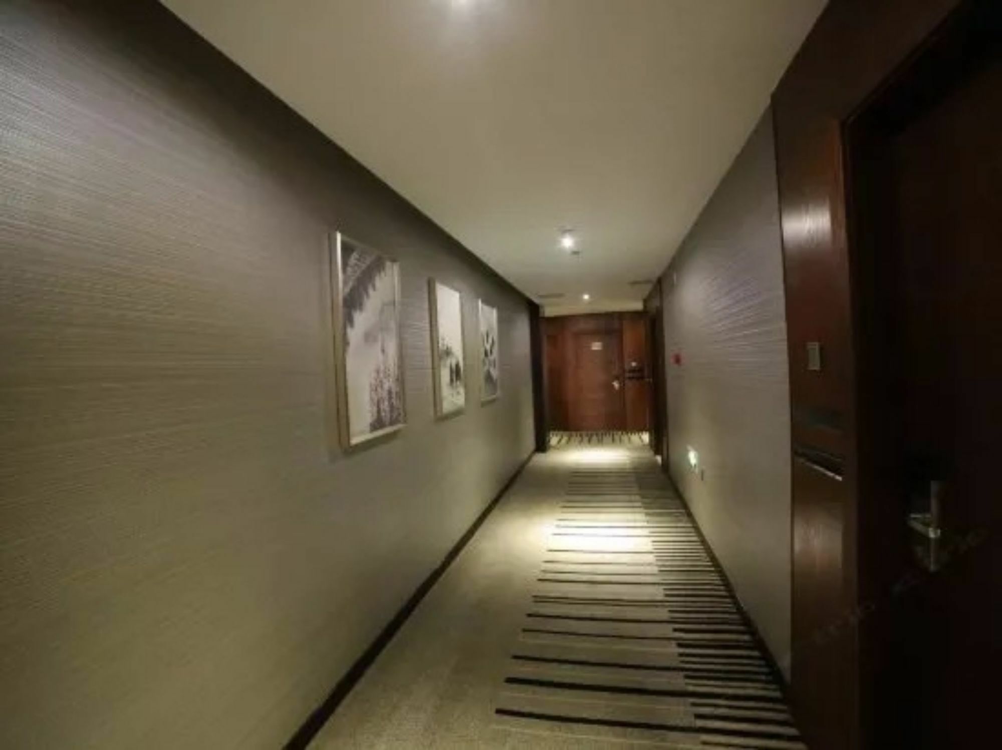 Days Inn Hotspring Xiamen Exterior foto